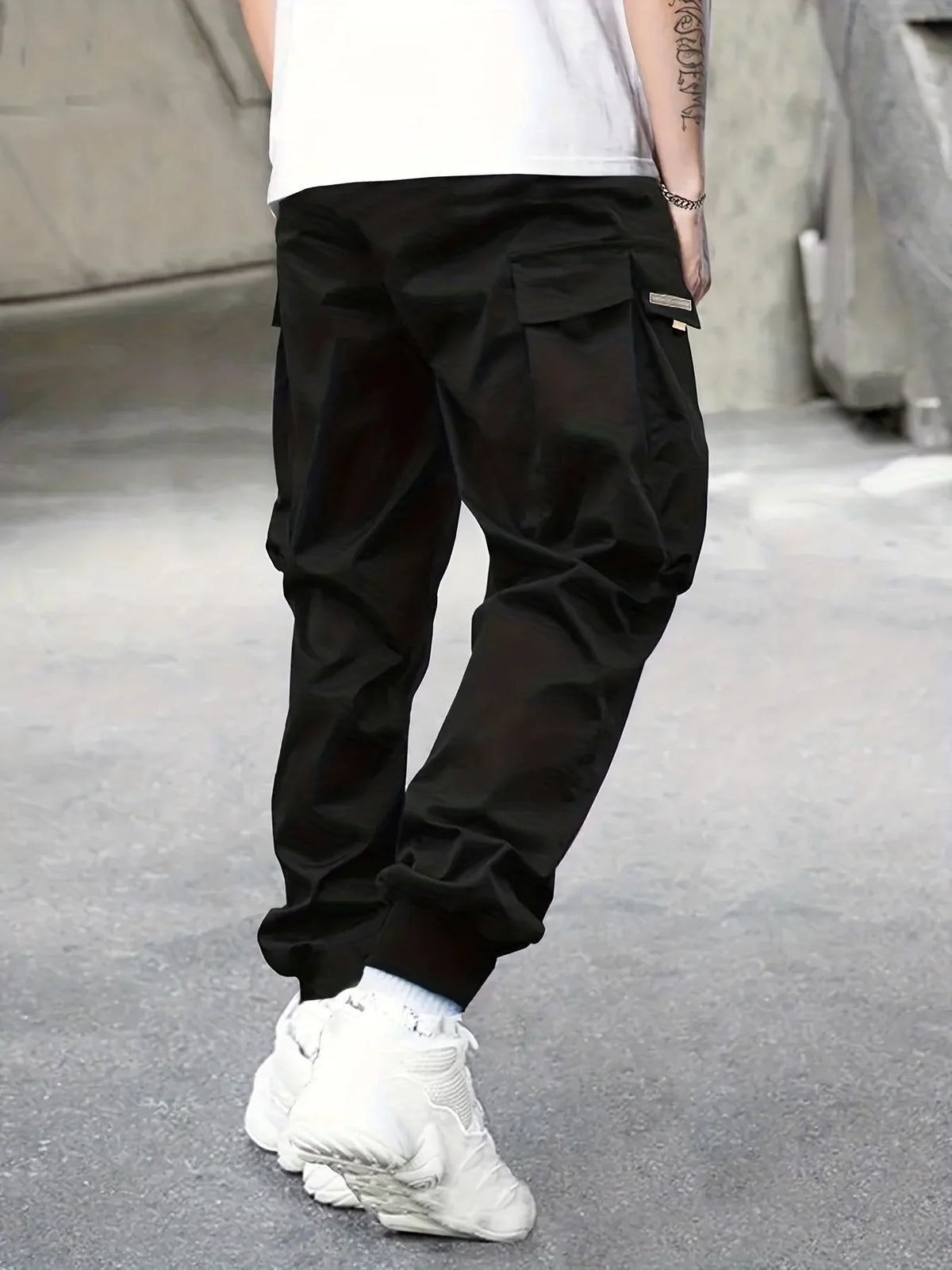 Men's Cargo Pants, Casual, Sporty, Outdoor, Large Pockets, Lightweight, Legging, Cropped Slacks 06B