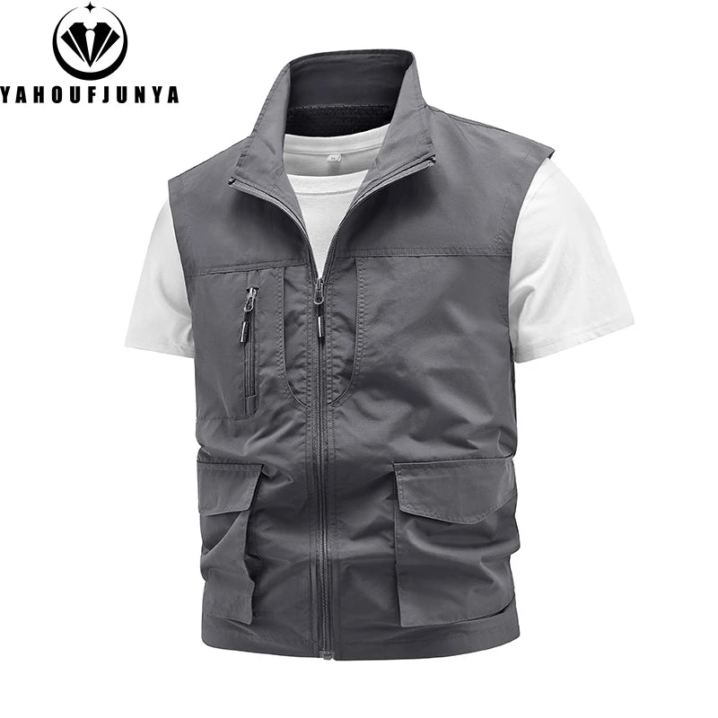 Tops 2025 New Summer Men Outdoor Camping Fishing Webbed Vest Men Sleeveless Many Pocket Tool Gear Loose Thin Vest Male Waistcoat
