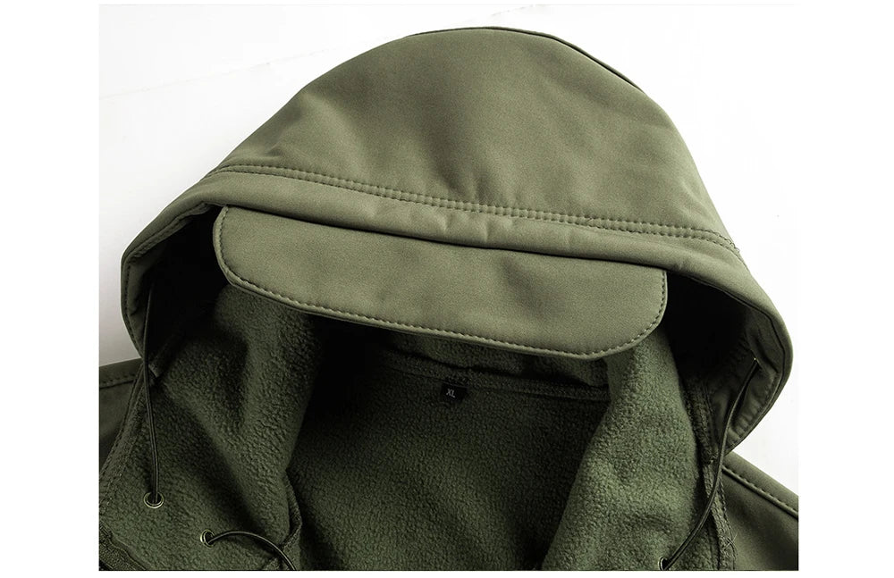 Autumn Winter Mens Army Tactical Jackets Men Softshell Warm Waterproof Action Jacket Men Mountain Ski Windbreaker Hooded Coats
