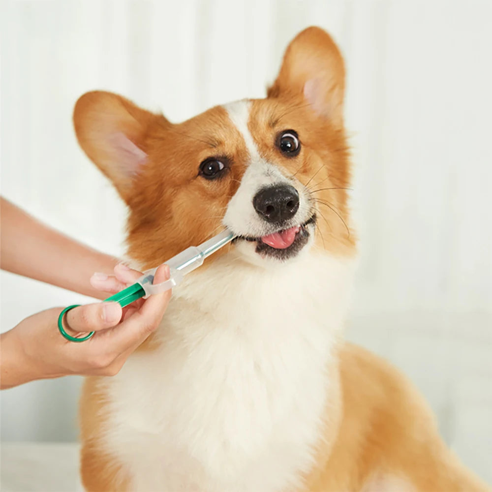 Pet Pills Applicator Cats Dogs Syringe Medicine Feeder Insect Repellent Supplies Can Clip Pills Cats and Dogs Pet Water Feeder