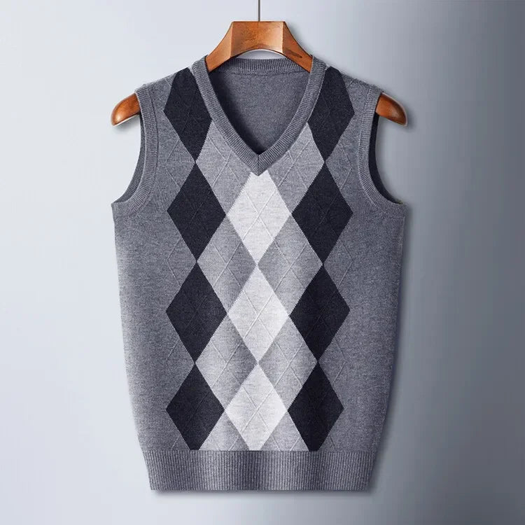 New Men's Business Casual Pullover Wear Warm Sleeveless Wool Knitted Sweater Vest Tops