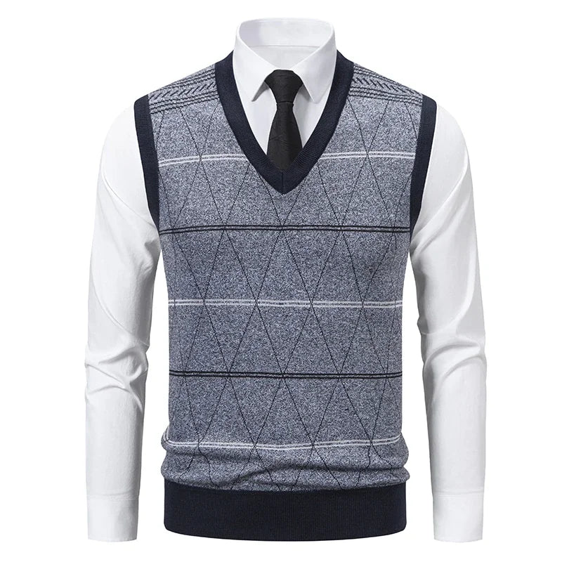 2026 Men's V-neck Knitted Sweater Warm Autumn Winter Diamond Grid Twisted Flower Casual Fashion Versatile Knit Top