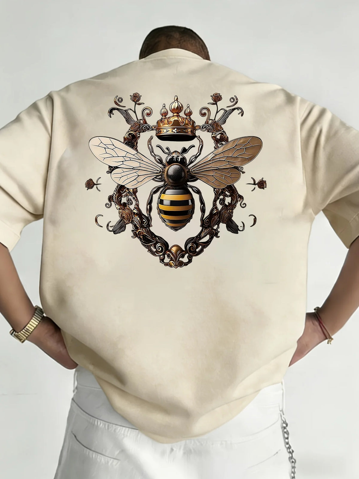 Ornate Royal Bee Print on Premium Soft 100% Cotton Mens T Shirt Perfect for Summer Outings and Casual Events