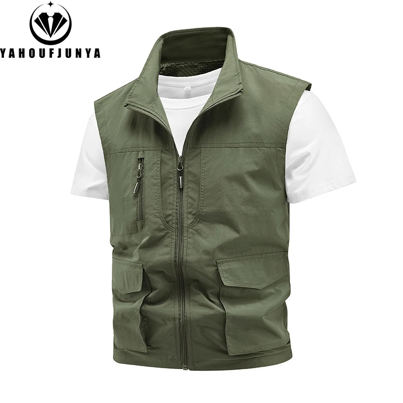 Tops 2025 New Summer Men Outdoor Camping Fishing Webbed Vest Men Sleeveless Many Pocket Tool Gear Loose Thin Vest Male Waistcoat