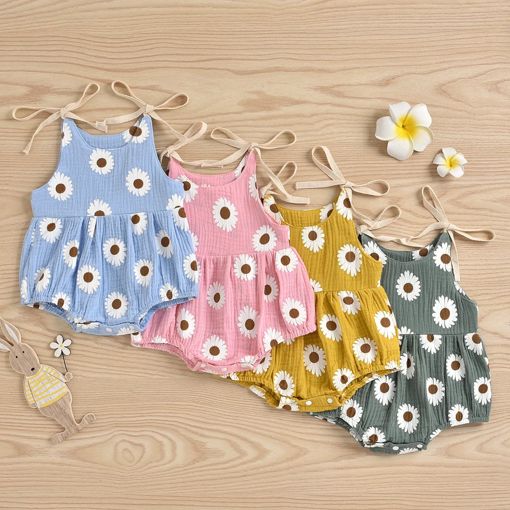 Summer female infant chrysanthemum suspender Romper sweet and cute