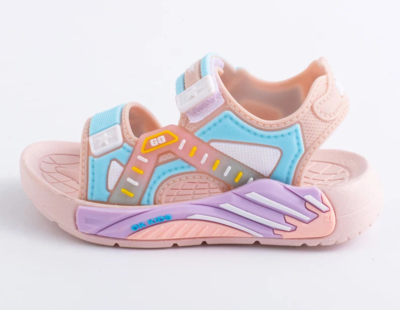 One Pairs of Summer Kids' Sandals Unisex Soft Bottom Casual Beach Shoes for Primary School Students