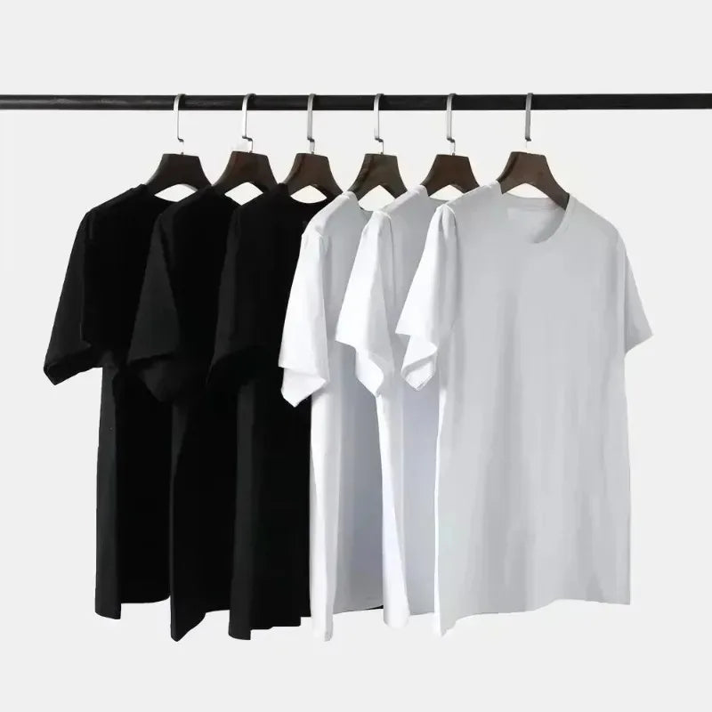 New short-sleeved T-shirt made of 100% pure cotton, suitable for both men and women. It is a summer style, loose and casual.