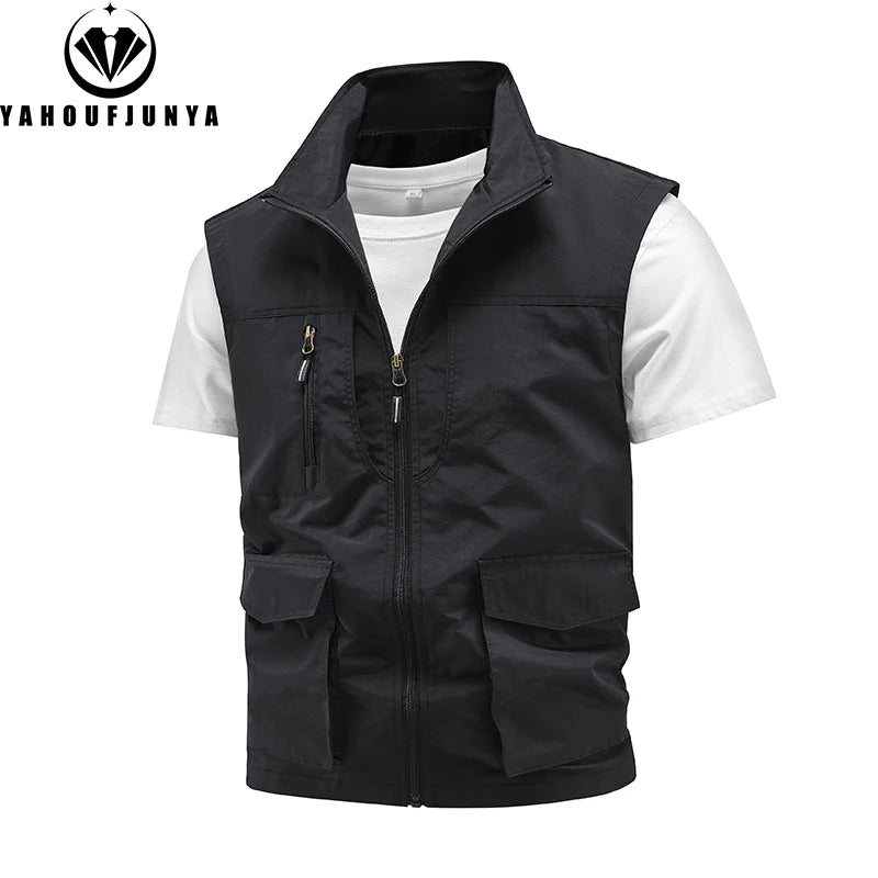 Tops 2025 New Summer Men Outdoor Camping Fishing Webbed Vest Men Sleeveless Many Pocket Tool Gear Loose Thin Vest Male Waistcoat