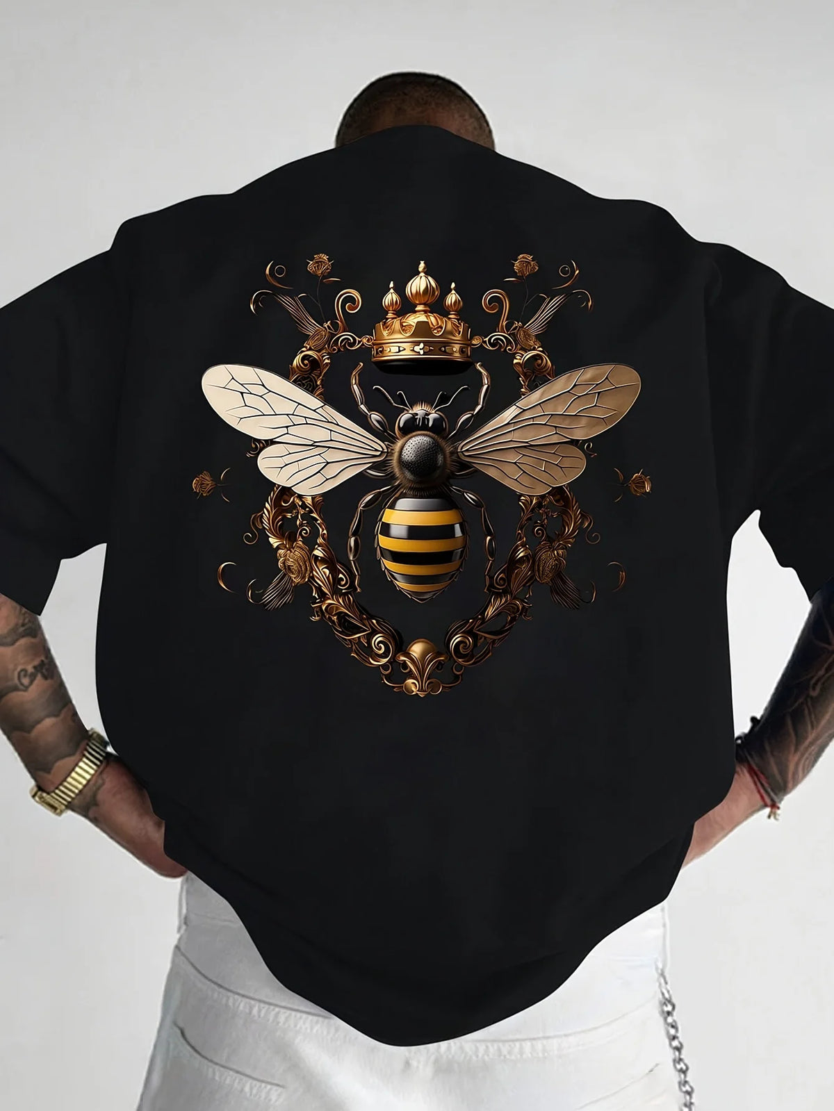 Ornate Royal Bee Print on Premium Soft 100% Cotton Mens T Shirt Perfect for Summer Outings and Casual Events